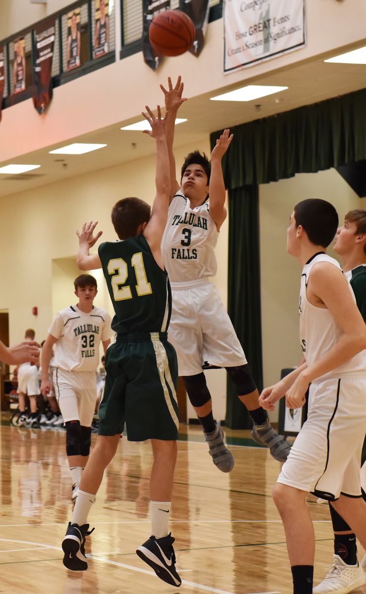 middle-school-basketball-teams-finishing-season-strong